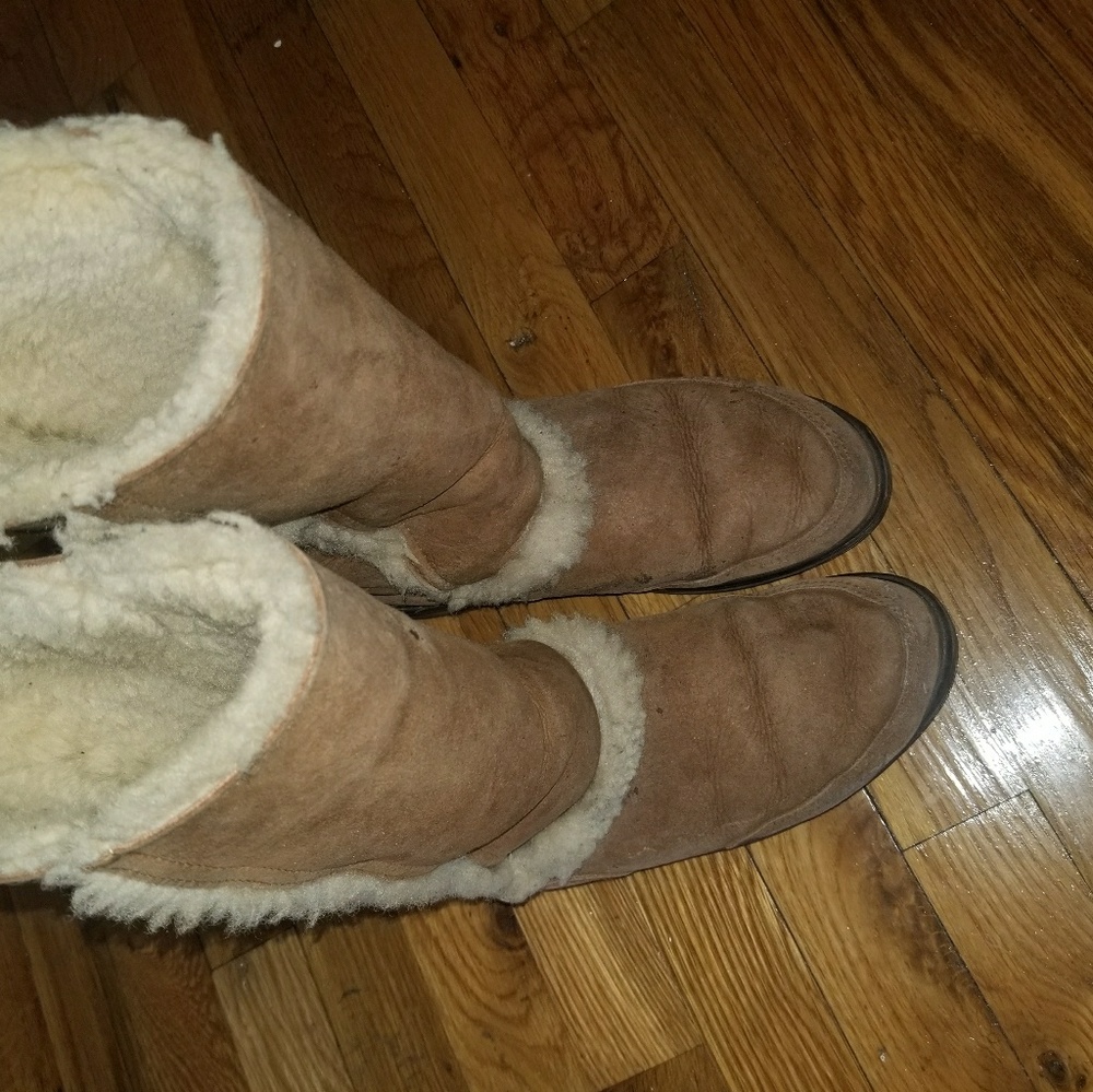 Ugg sunburst